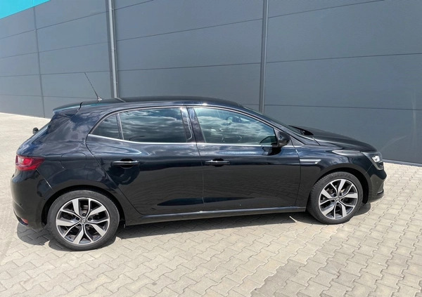 Renault Megane cena 45700 przebieg: 120000, rok produkcji 2016 z Kalisz małe 497